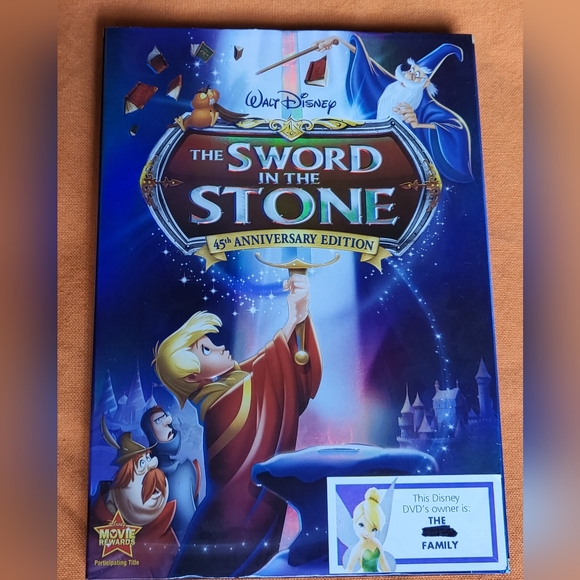 The Sword in the Stone 45th anniversary edition DVD movie EUC - Picture 1 of 4